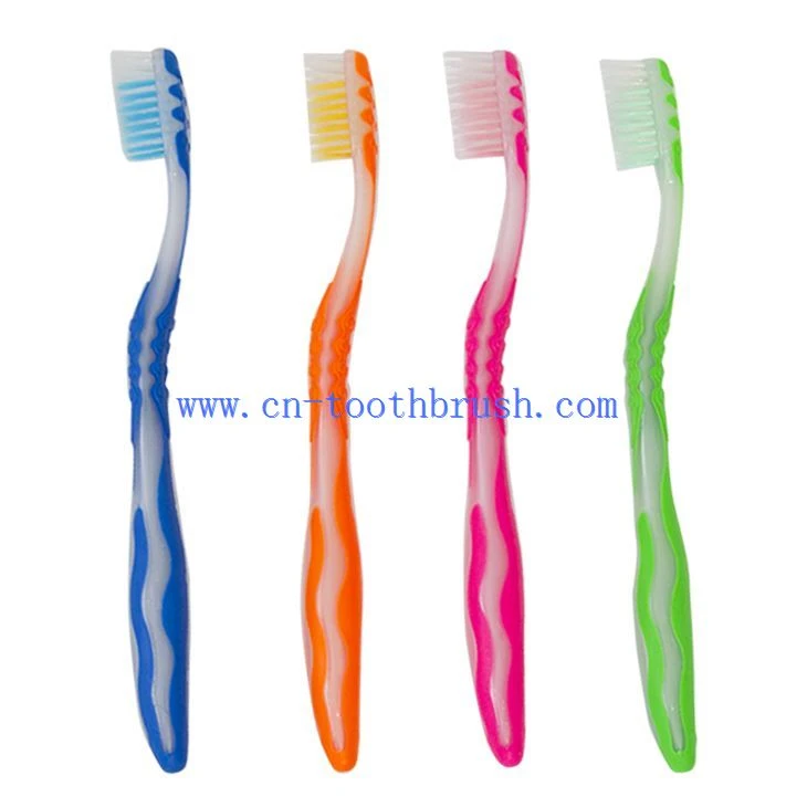The Side Of Non-Slip Handle Adult Toothbrush